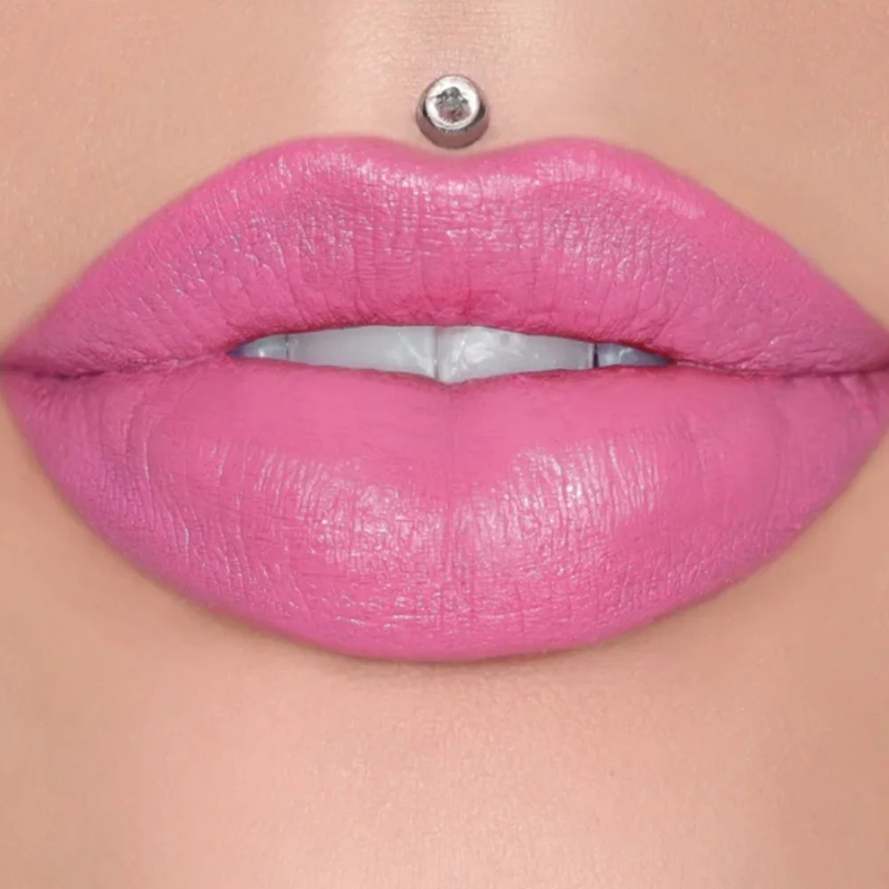 New Jeffree Star Cosmetics Velvet Trap Holy Fashion Lipstick